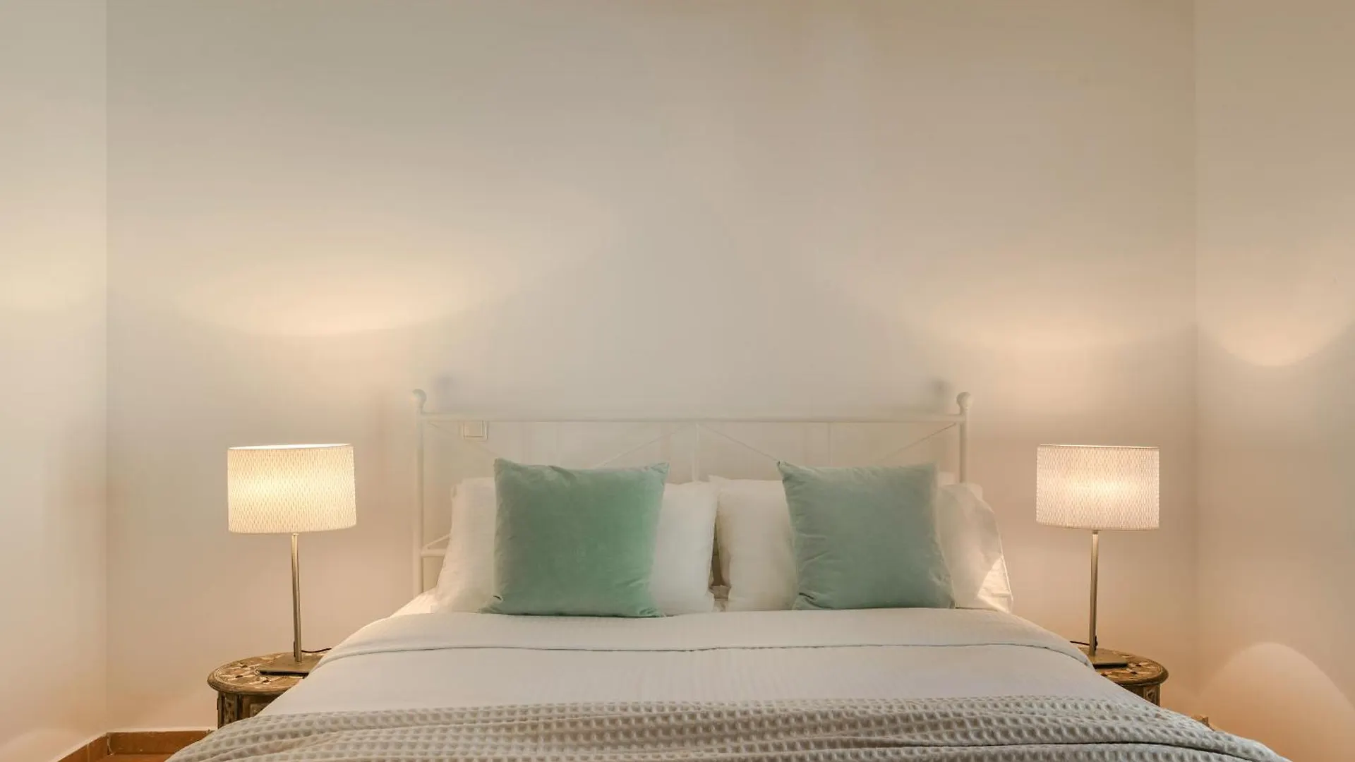 Hotel Costa Avithos Svoronata 4*,  Griechenland