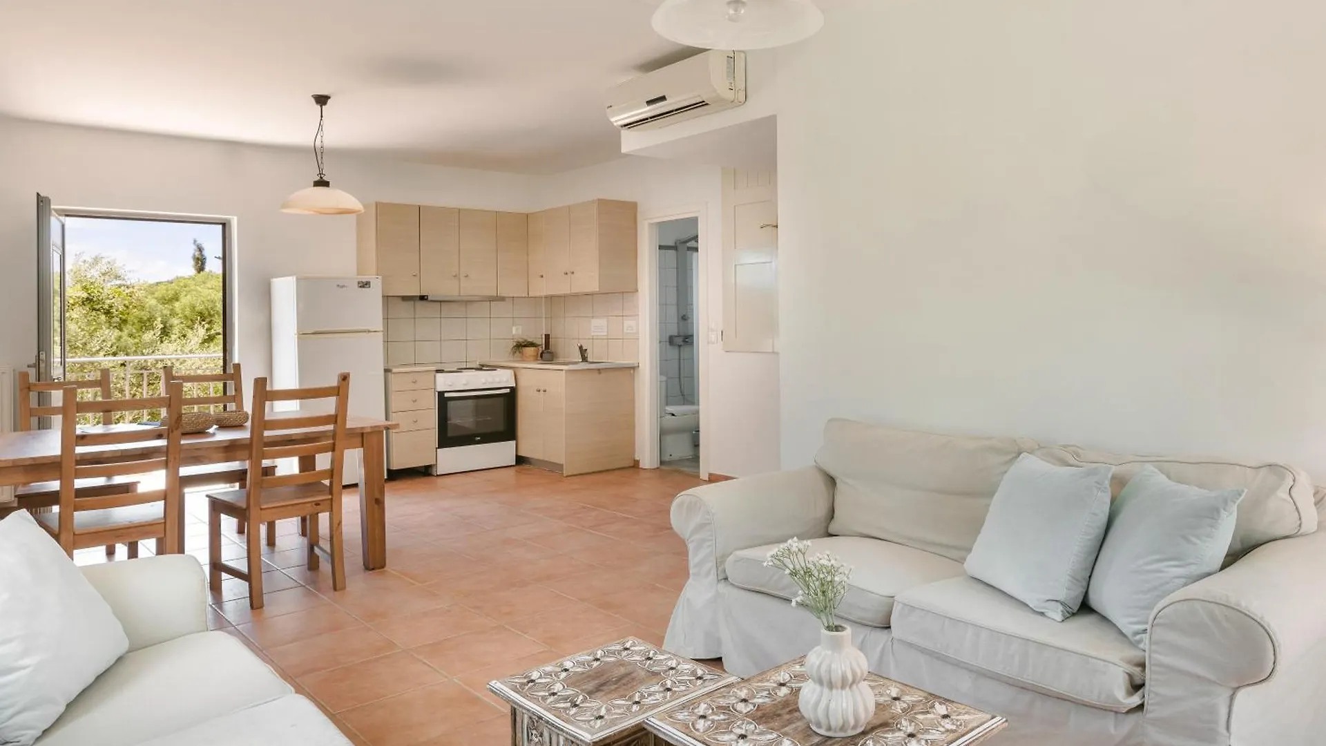 Hotel Costa Avithos Svoronata 4*,  Griechenland