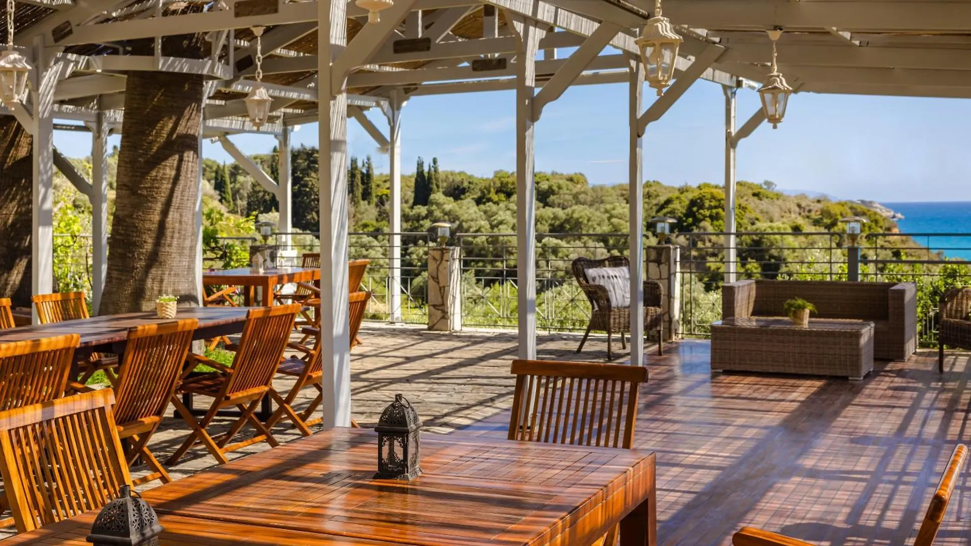Hotel Costa Avithos Svoronata Griechenland